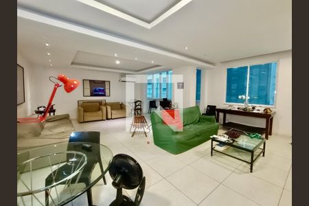 Apartamento à venda com 173m², 3 quartos e sem vagaSala