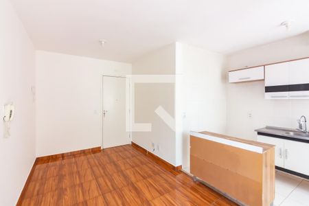 Sala de apartamento para alugar com 2 quartos, 51m² em Conceição, Osasco