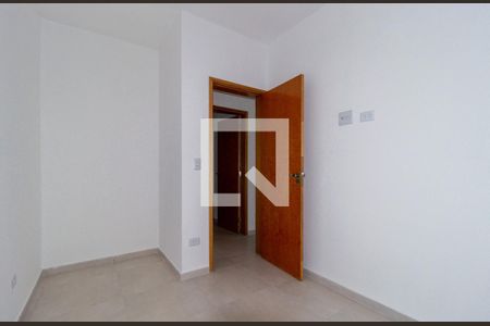 Quarto 1 de apartamento para alugar com 2 quartos, 42m² em Parque Sevilha, São Paulo