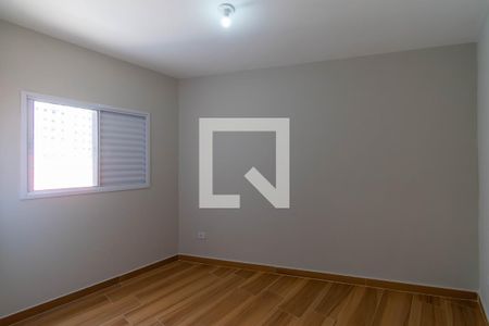 Quarto 1 de apartamento para alugar com 2 quartos, 39m² em Vila Carrão, São Paulo