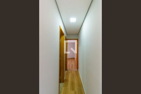 Corredor de apartamento para alugar com 2 quartos, 39m² em Vila Carrão, São Paulo