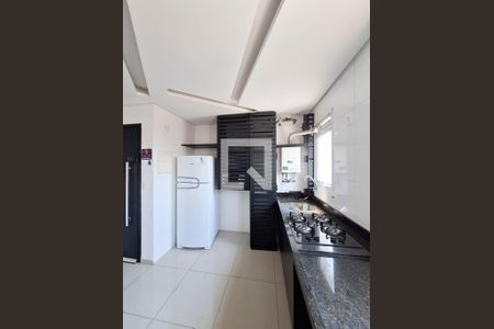 Cozinha de apartamento para alugar com 1 quarto, 40m² em Carandiru, São Paulo