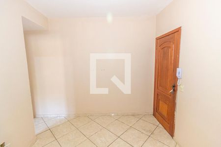 Sala de apartamento para alugar com 2 quartos, 70m² em Vila Kosmos, Rio de Janeiro