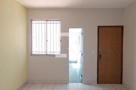 Sala de apartamento para alugar com 2 quartos, 58m² em Santa Amelia, Belo Horizonte