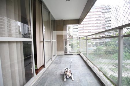 Varanda - Sala de apartamento para alugar com 4 quartos, 170m² em Real Parque, São Paulo