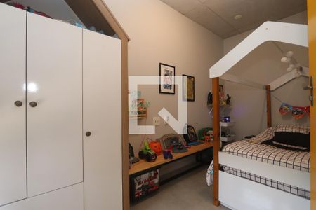 Quarto de apartamento à venda com 2 quartos, 75m² em Vila Suzana, São Paulo