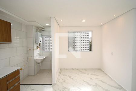 Sala/Cozinha de apartamento para alugar com 2 quartos, 36m² em Usina Piratininga, São Paulo