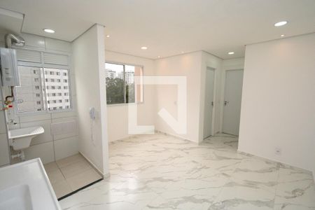 Sala/Cozinha de apartamento para alugar com 2 quartos, 36m² em Usina Piratininga, São Paulo