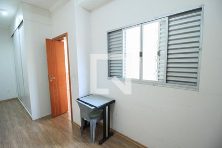 Quarto de casa à venda com 3 quartos, 200m² em Vila Prudente, São Paulo