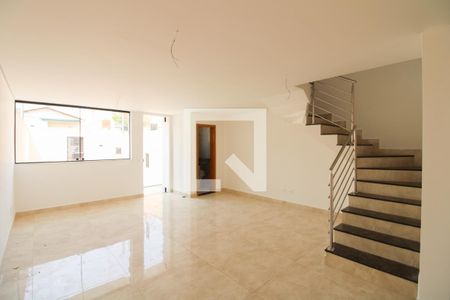 Sala de casa à venda com 3 quartos, 98m² em Santa Branca, Belo Horizonte