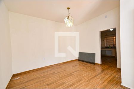 Sala de casa para alugar com 3 quartos, 70m² em Boa Vista, Belo Horizonte