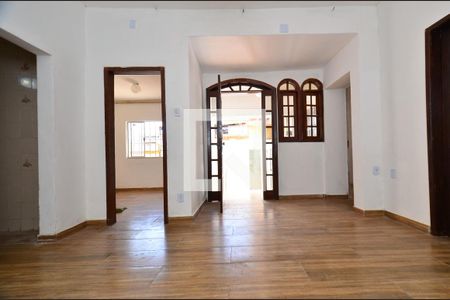 Sala de casa para alugar com 3 quartos, 70m² em Boa Vista, Belo Horizonte