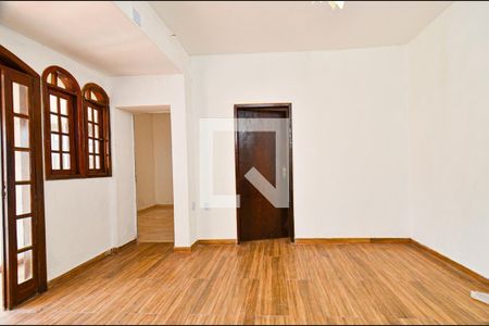 Sala de casa para alugar com 3 quartos, 70m² em Boa Vista, Belo Horizonte