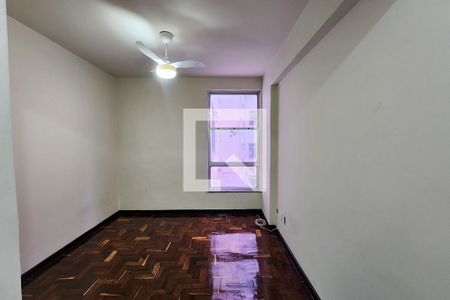 Sala de apartamento para alugar com 2 quartos, 70m² em Centro, Rio de Janeiro