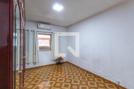 Quarto 1 de casa para alugar com 3 quartos, 150m² em Vila Uniao (zona Leste), São Paulo