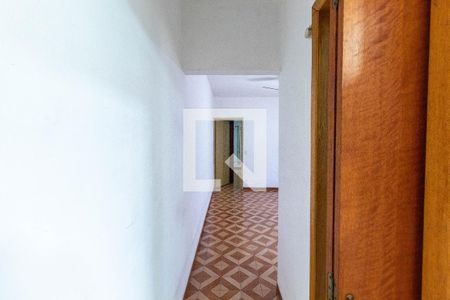 Banheiro Corredor de casa para alugar com 3 quartos, 150m² em Vila Uniao (zona Leste), São Paulo