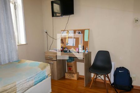 Quarto 1 de apartamento para alugar com 3 quartos, 75m² em Cascadura, Rio de Janeiro