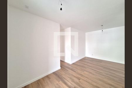 Sala de apartamento para alugar com 3 quartos, 83m² em Barra Funda, São Paulo