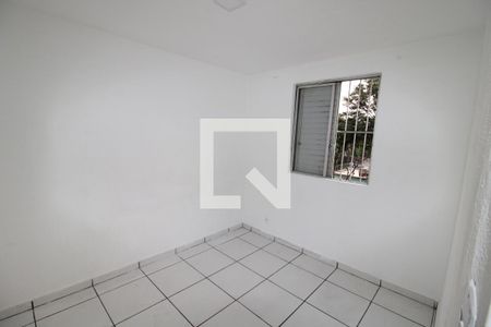 Quarto 2 de apartamento para alugar com 2 quartos, 48m² em Jardim Tiro Ao Pombo, São Paulo