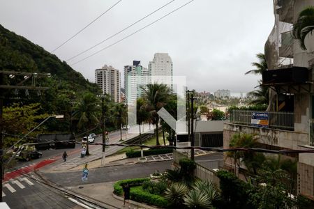 Vista de apartamento para alugar com 4 quartos, 120m² em Pitangueiras, Guarujá