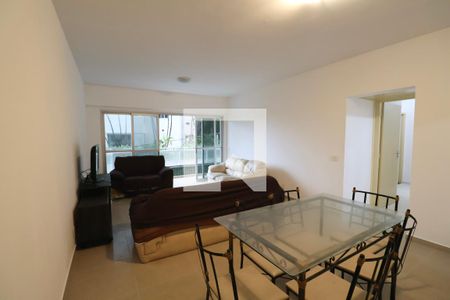 Sala de apartamento para alugar com 4 quartos, 120m² em Pitangueiras, Guarujá