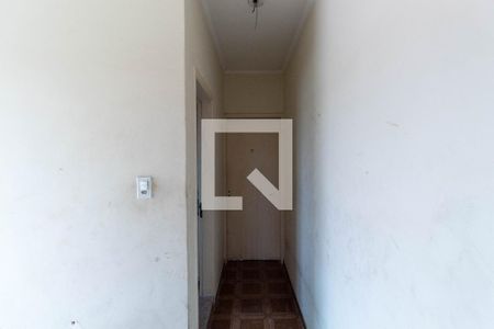 Banheiro Corredor de casa para alugar com 1 quarto, 30m² em Vila Nhocune, São Paulo