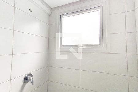 Apartamento para alugar com 62m², 2 quartos e 1 vaga Apartamento para alugar com 62m², 2 quartos e 1 vagaBanheiro da Suíte