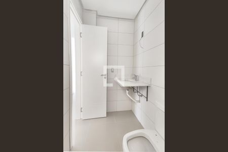 Apartamento para alugar com 62m², 2 quartos e 1 vaga Apartamento para alugar com 62m², 2 quartos e 1 vagaBanheiro