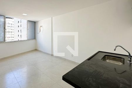 Studio  de kitnet/studio à venda com 1 quarto, 45m² em Copacabana, Rio de Janeiro