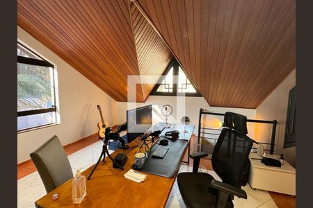 Quarto de casa à venda com 4 quartos, 500m² em Parque dos Principes, São Paulo