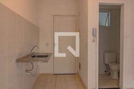 Cozinha  de kitnet/studio para alugar com 1 quarto, 20m² em Vila Mira, São Paulo