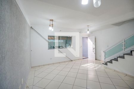 Sala de casa à venda com 3 quartos, 120m² em Vila Carrão, São Paulo