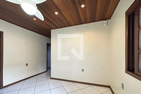 Sala de casa à venda com 3 quartos, 96m² em Morro do Espelho, São Leopoldo