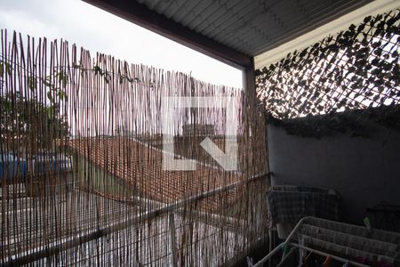 Casa à venda com 125m², 4 quartos e 2 vagas Casa à venda com 125m², 4 quartos e 2 vagasÁrea de Serviço casa 2