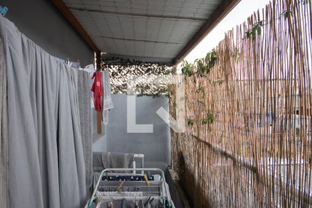 Casa à venda com 125m², 4 quartos e 2 vagas Casa à venda com 125m², 4 quartos e 2 vagasÁrea de Serviço casa 2