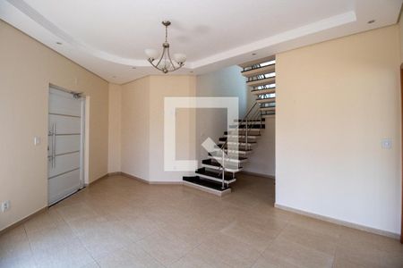 Sala de casa de condomínio para alugar com 4 quartos, 187m² em Residencial Real Parque Sumaré, Sumaré