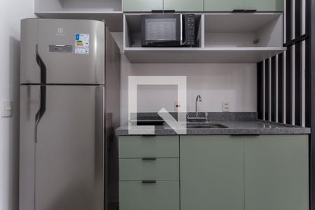 Cozinha de kitnet/studio para alugar com 1 quarto, 24m² em Indianópolis, São Paulo