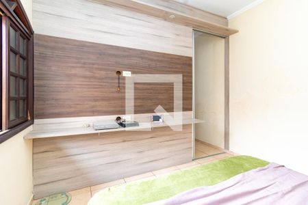 Quarto 1 - Suíte de casa à venda com 3 quartos, 250m² em Vila Monte Santo, São Paulo