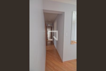 Corredor de apartamento à venda com 3 quartos, 72m² em Vila Alpina, São Paulo