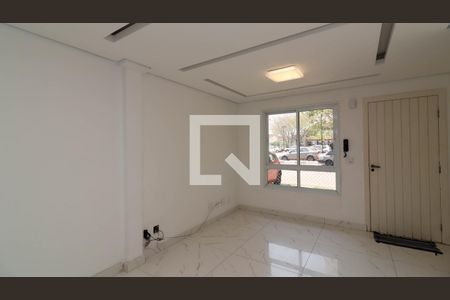 Sala de casa de condomínio para alugar com 3 quartos, 100m² em Jardim Santa Maria, São Paulo