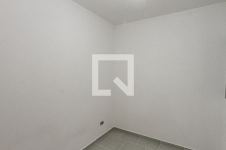 Quarto de apartamento para alugar com 1 quarto, 32m² em Vila Paulo Silas, São Paulo