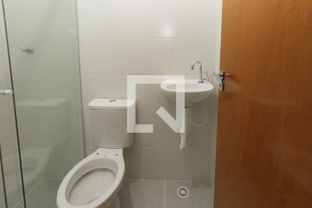 Banheiro de apartamento para alugar com 1 quarto, 32m² em Vila Paulo Silas, São Paulo