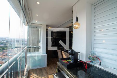 Varanda de apartamento à venda com 2 quartos, 60m² em Jardim Bom Clima, Guarulhos