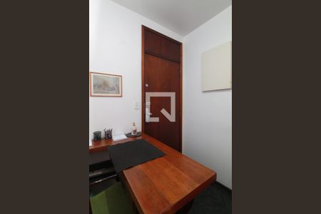 Hall de entrada de apartamento à venda com 1 quarto, 50m² em Copacabana, Rio de Janeiro