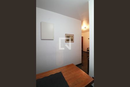 Hall de entrada de apartamento à venda com 1 quarto, 50m² em Copacabana, Rio de Janeiro