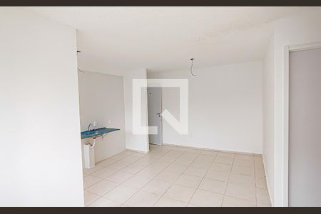 sala de apartamento para alugar com 2 quartos, 43m² em Curicica, Rio de Janeiro