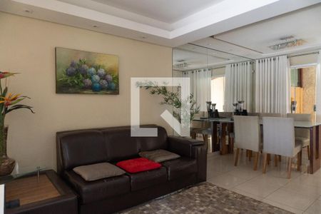 Sala de casa para alugar com 4 quartos, 120m² em Cabral, Contagem