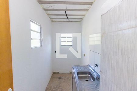 Cozinha de casa de condomínio para alugar com 1 quarto, 70m² em Vila Valqueire, Rio de Janeiro