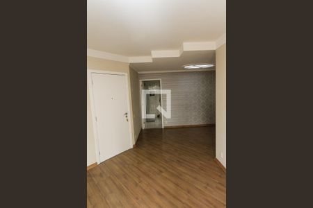 Sala de apartamento para alugar com 3 quartos, 84m² em Jardim Avelino, São Paulo