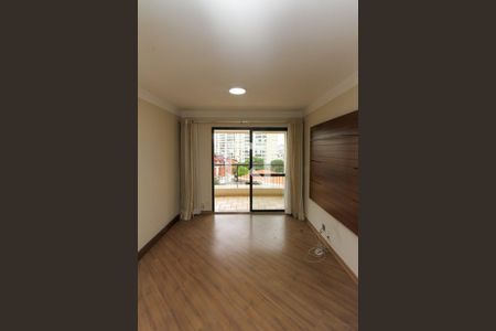 Sala de apartamento para alugar com 3 quartos, 84m² em Jardim Avelino, São Paulo